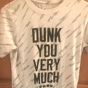 Boy’s basketball t-shirt.
